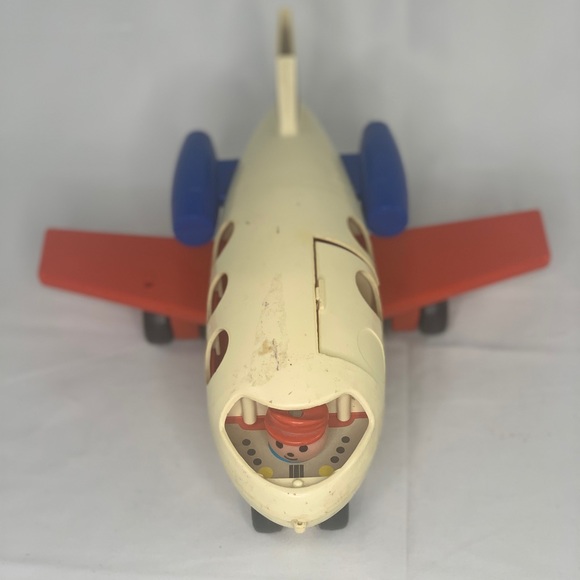1976 Vintage Fisher-Price Play Family Fun Jet Set (partial) - Picture 2 of 7